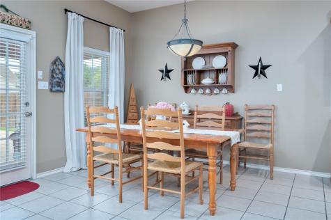 124 Yaupon Cove Kyle TX 78640