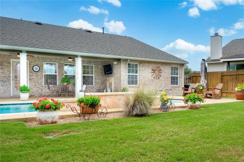 124 Yaupon Cove Kyle TX 78640