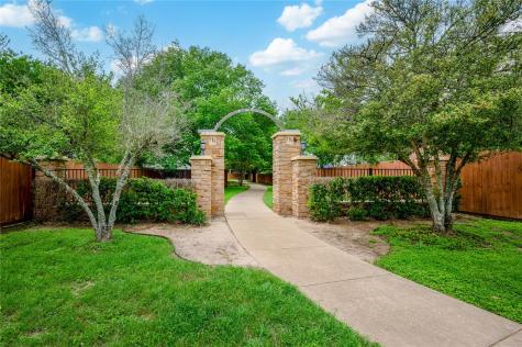 124 Yaupon Cove Kyle TX 78640