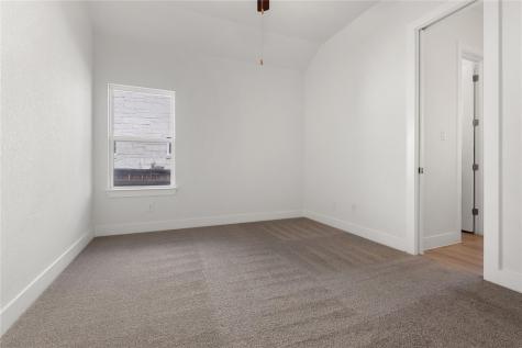 819 Great Lawn Bend Liberty Hill TX 78642