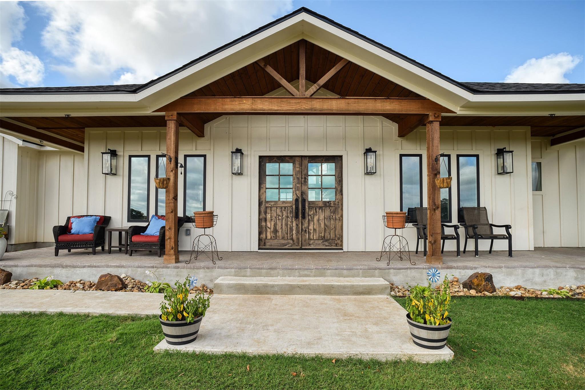 3553 Hunt Lane Waelder TX 78959