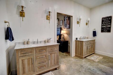 3553 Hunt Lane Waelder TX 78959