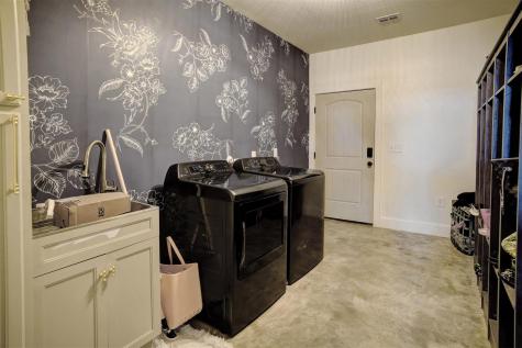 3553 Hunt Lane Waelder TX 78959