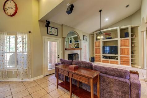 465 Hannah Drive Dripping Springs TX 78620