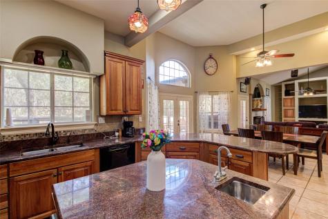 465 Hannah Drive Dripping Springs TX 78620