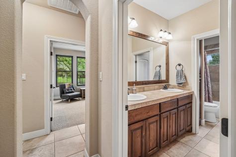 132 Wagon Way Bastrop TX 78602