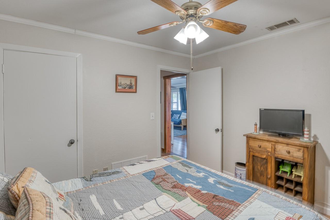 403 South Drive Kingsland TX 78639