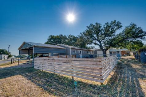 403 South Drive Kingsland TX 78639