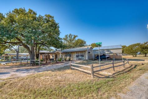 403 South Drive Kingsland TX 78639