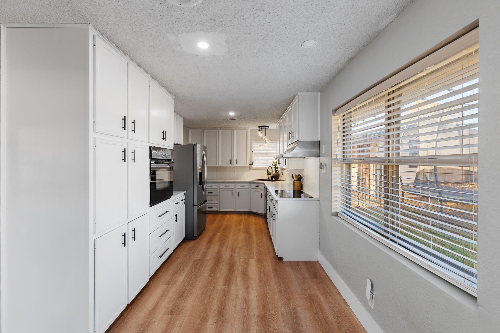 139 E Cottonwood Drive Granite Shoals TX 78654