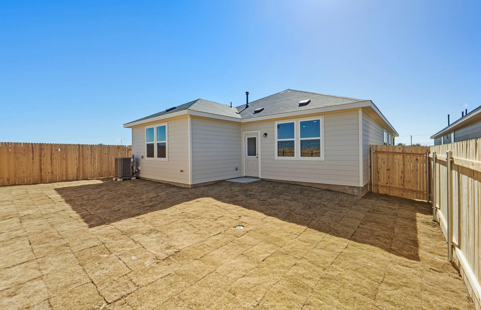 104 Eagle Valley Drive Elgin TX 78621