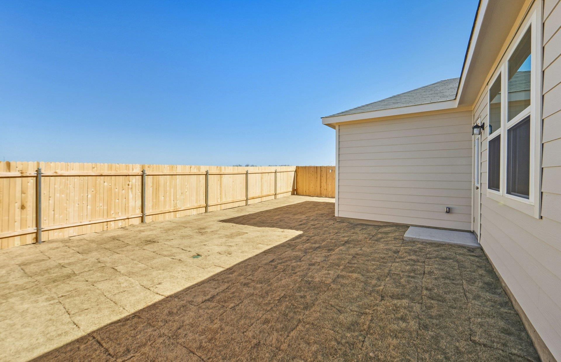 104 Eagle Valley Drive Elgin TX 78621