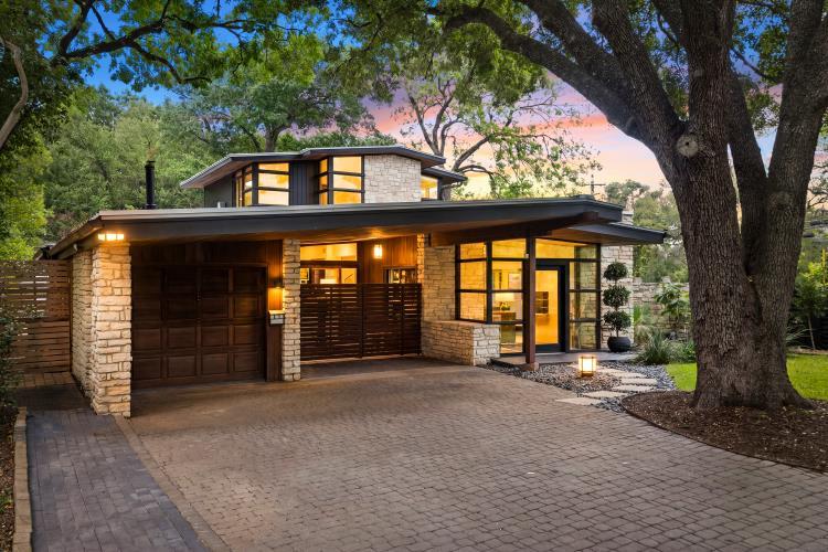 2401 Jarratt Avenue Austin TX 78703