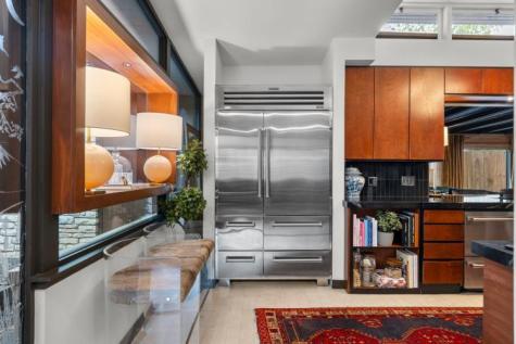 2401 Jarratt Avenue Austin TX 78703