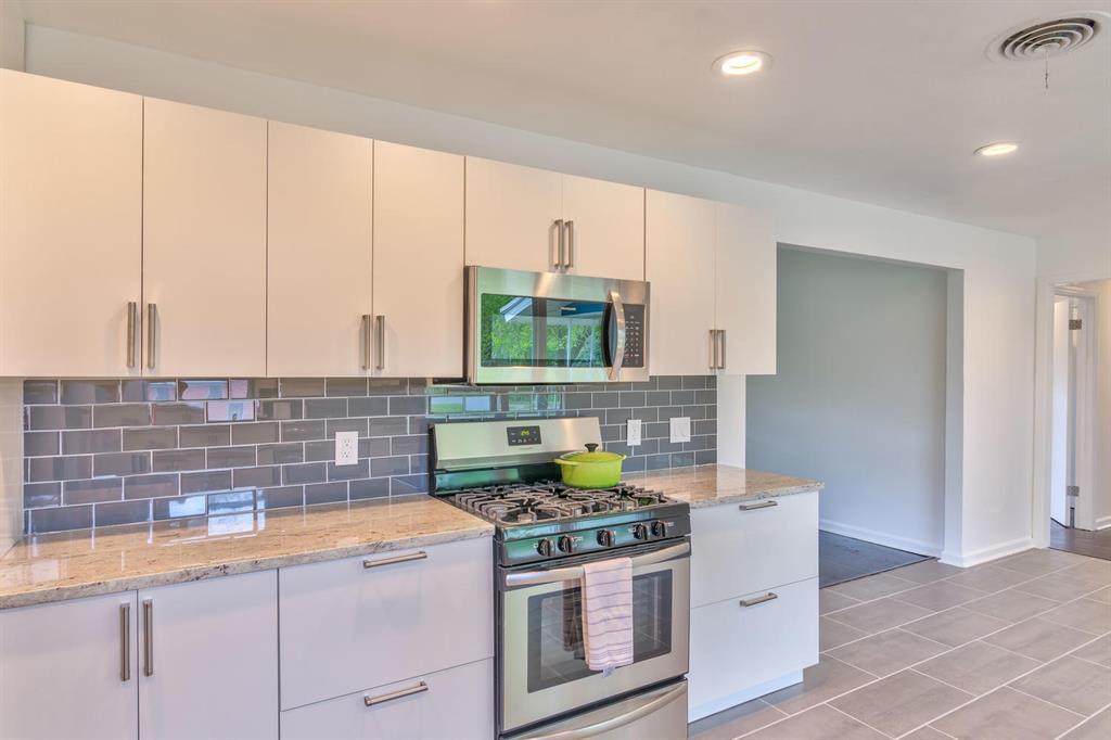 8107 Lazy Lane Austin TX 78757