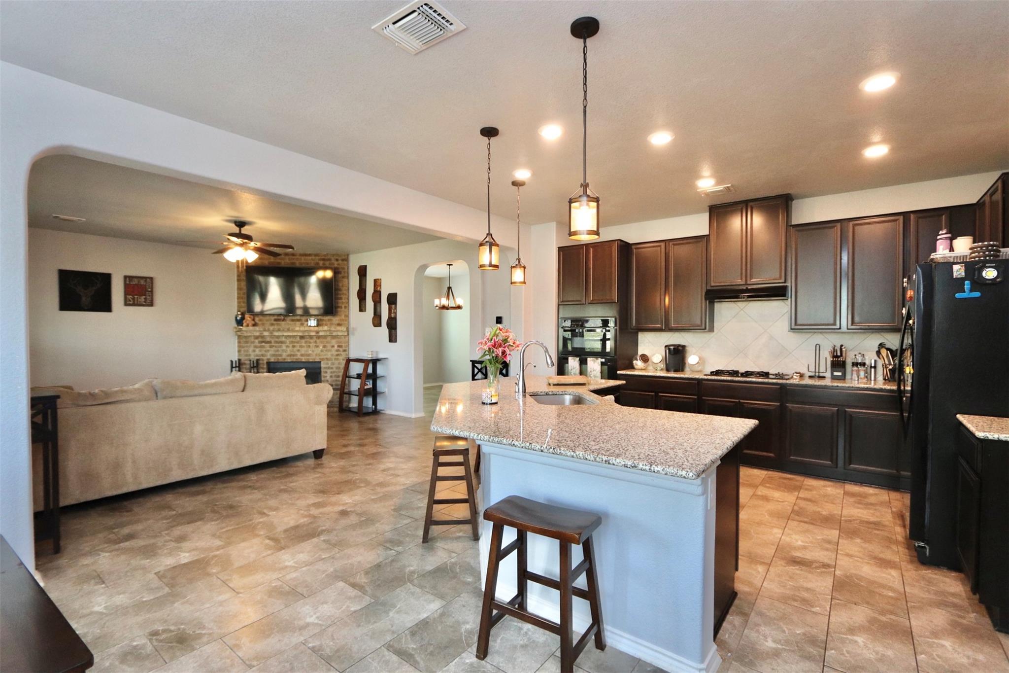 1712 Uhland Drive Leander TX 78641