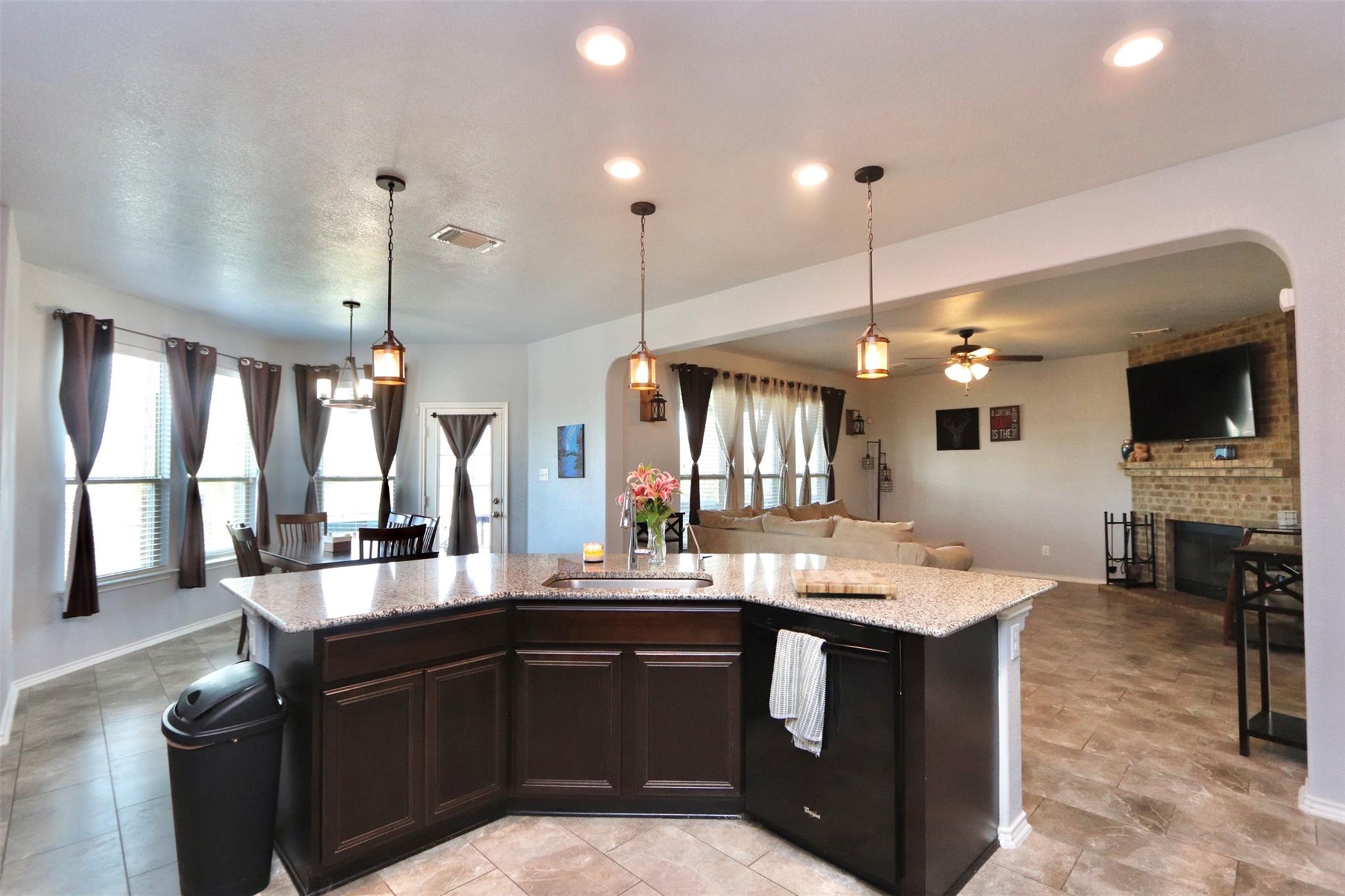 1712 Uhland Drive Leander TX 78641