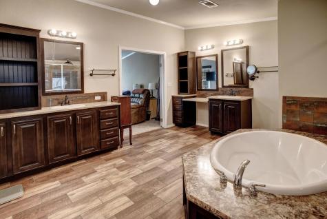 1024 Sand Hills Road Red Rock TX 78662
