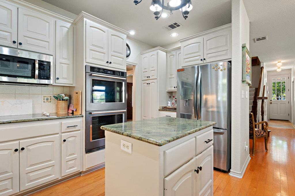 104 River Ranch Road Kingsland TX 78639