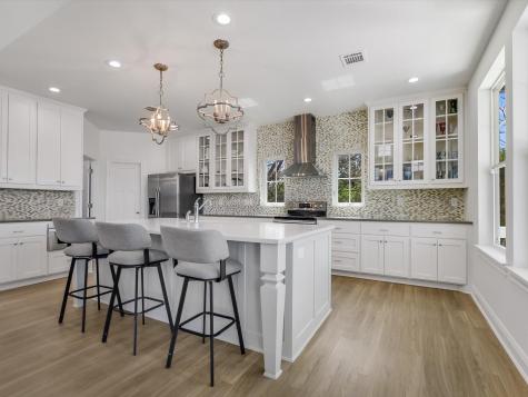 1332 S Lakeside Drive Kingsland TX 78611