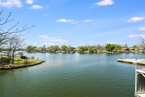1332 S Lakeside Drive Kingsland TX 78611