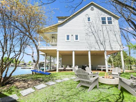 1332 S Lakeside Drive Kingsland TX 78611