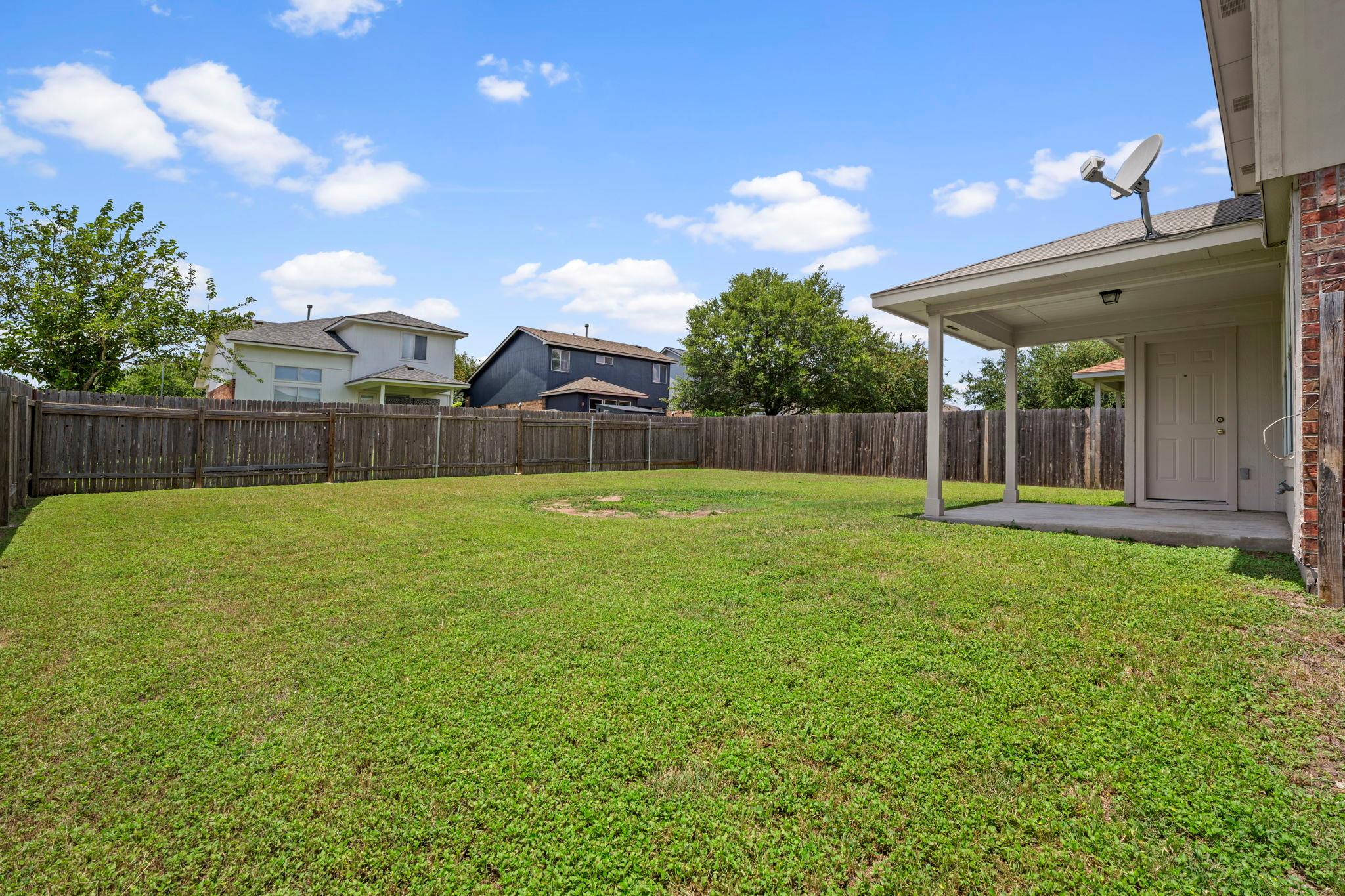 1217 Coronation Way Pflugerville TX 78660