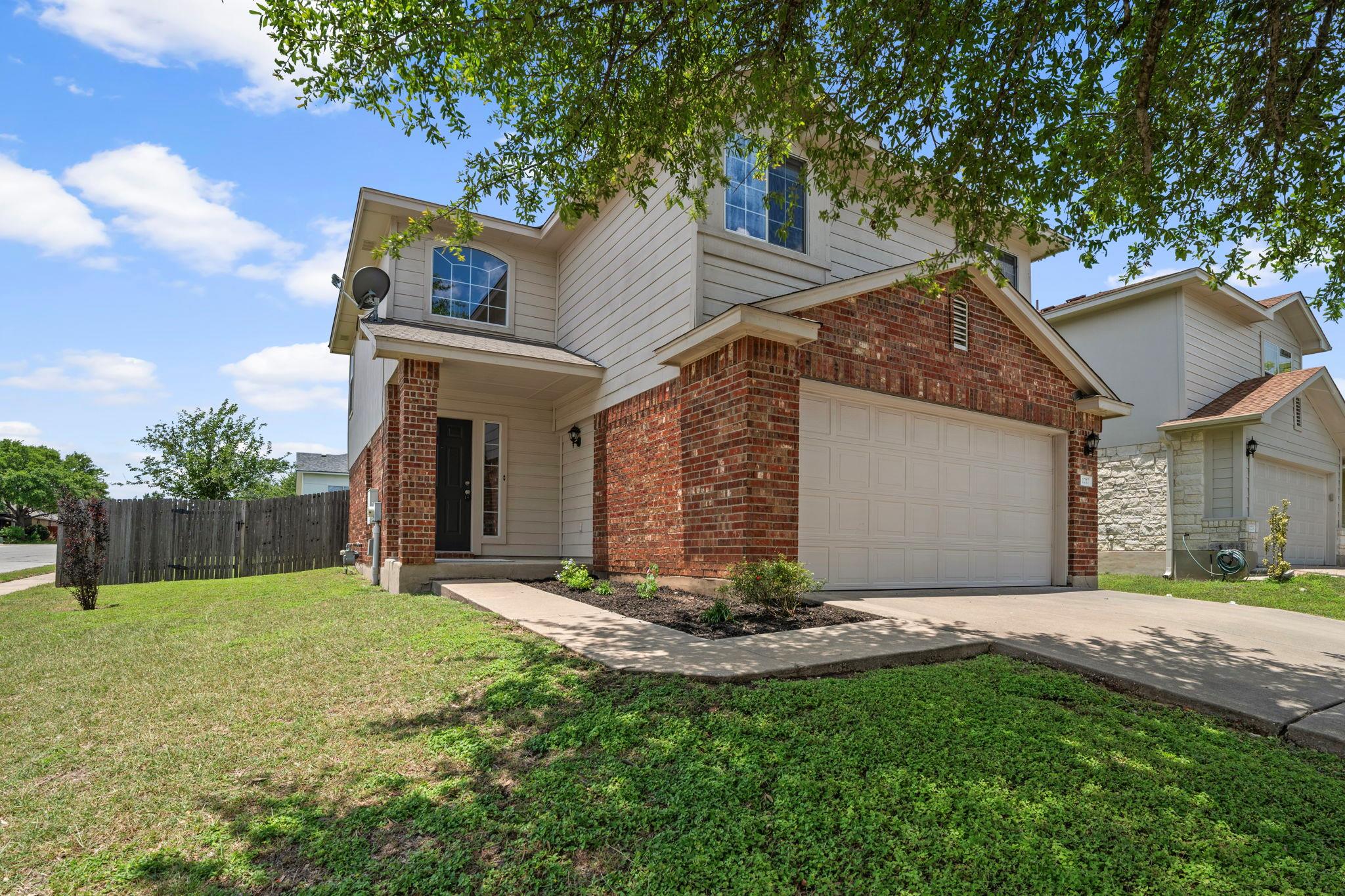 1217 Coronation Way Pflugerville TX 78660