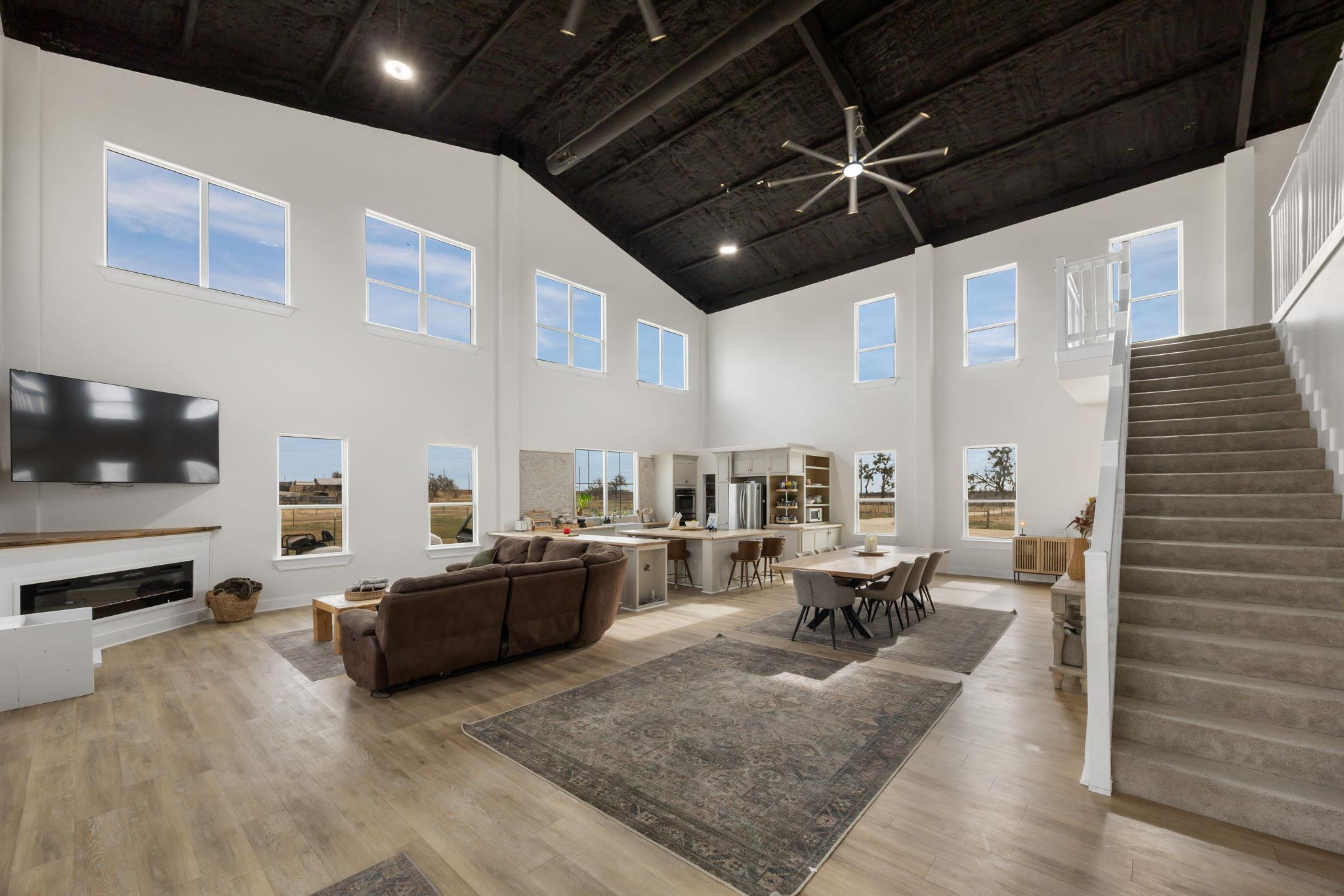 735 County Road 304 Jarrell TX 76537
