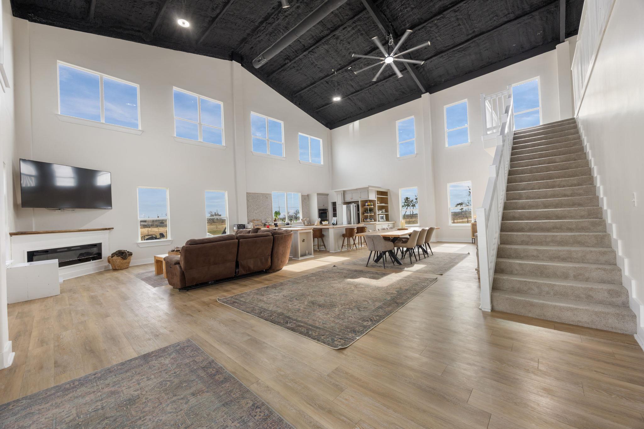 735 County Road 304 Jarrell TX 76537