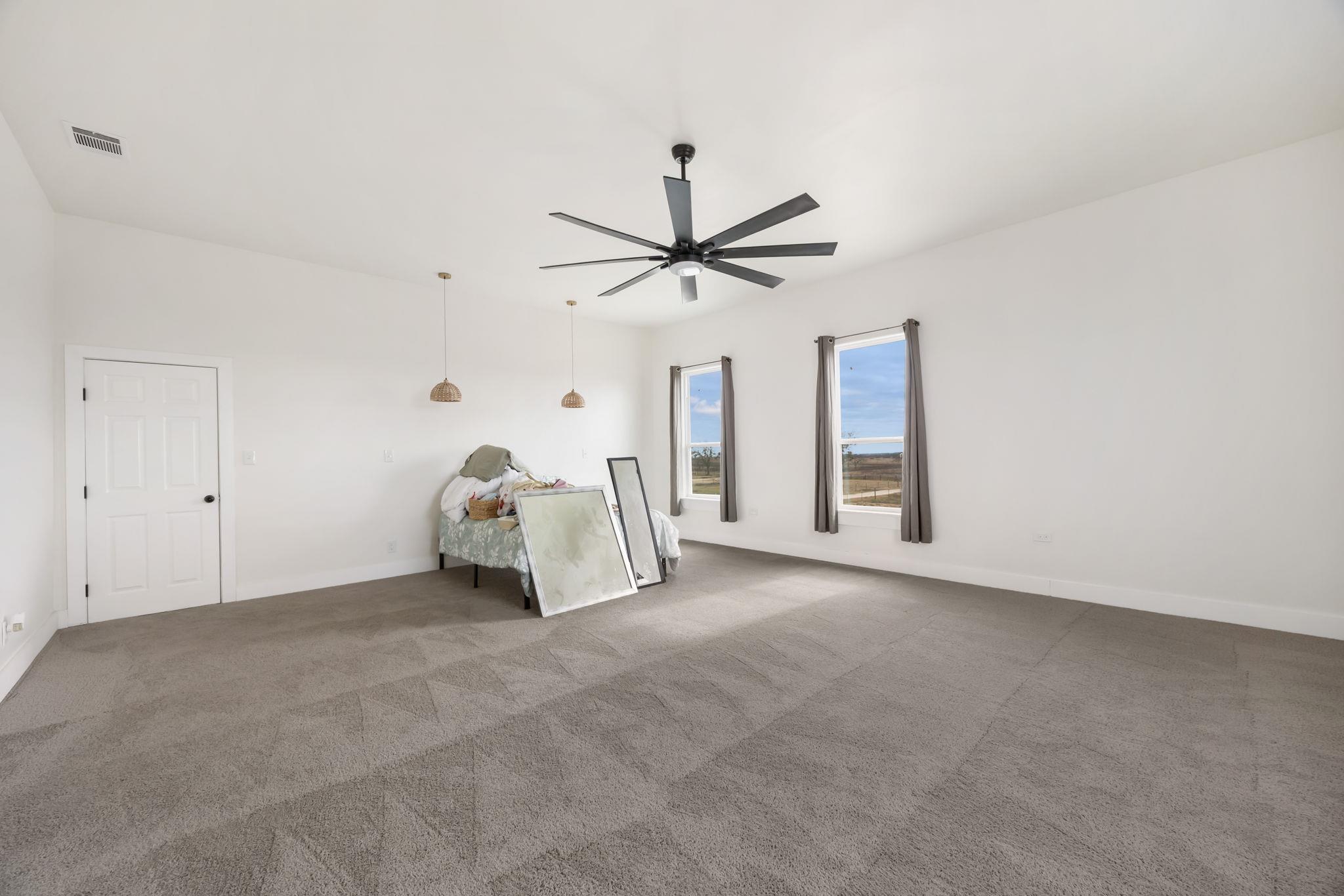 735 County Road 304 Jarrell TX 76537