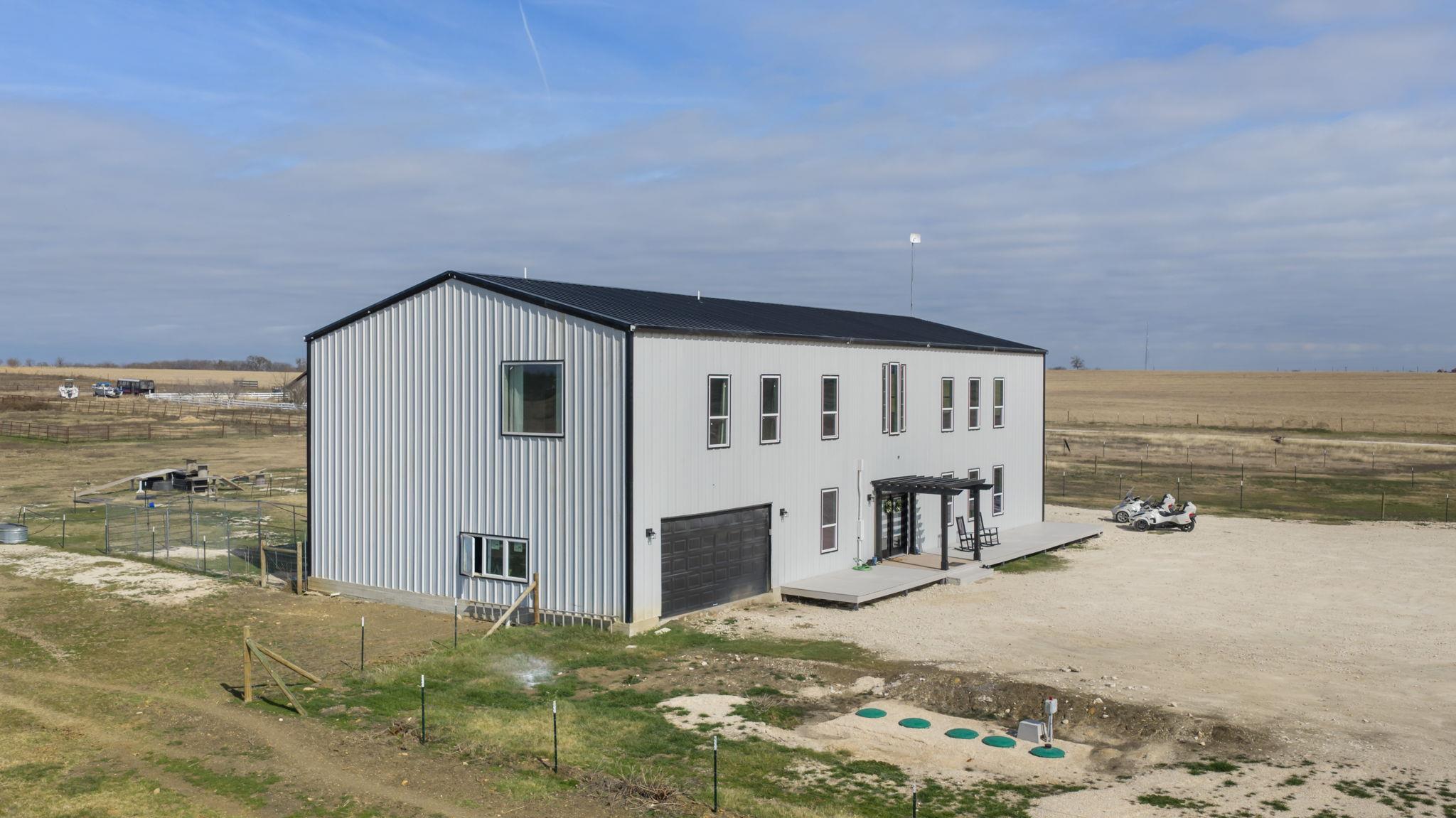 735 County Road 304 Jarrell TX 76537
