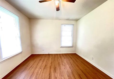 528 E Milam Street La Grange TX 78945