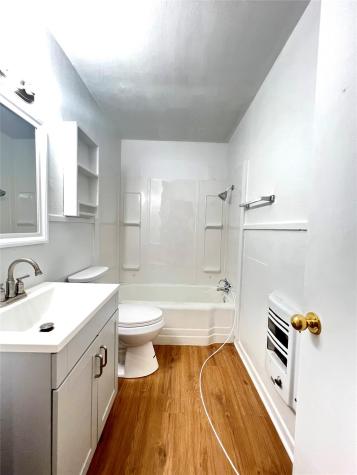 528 E Milam Street La Grange TX 78945