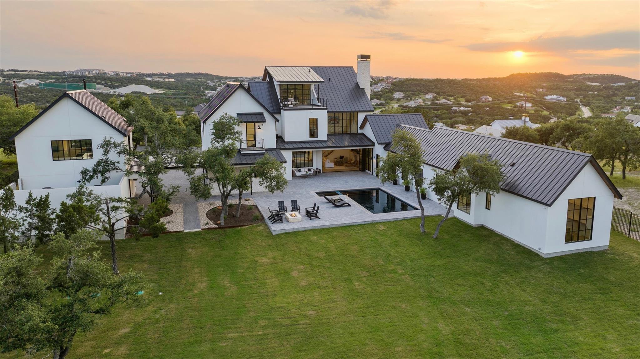 4405 Hennig Drive Austin TX 78738