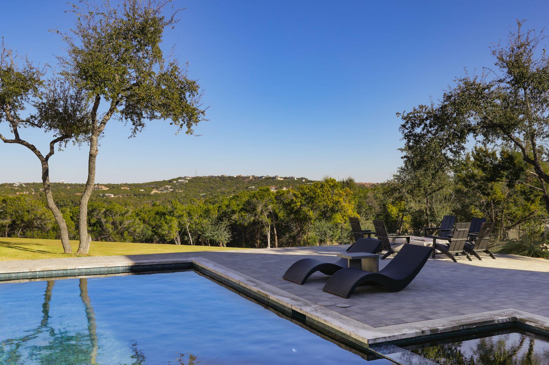 4405 Hennig Drive Austin TX 78738