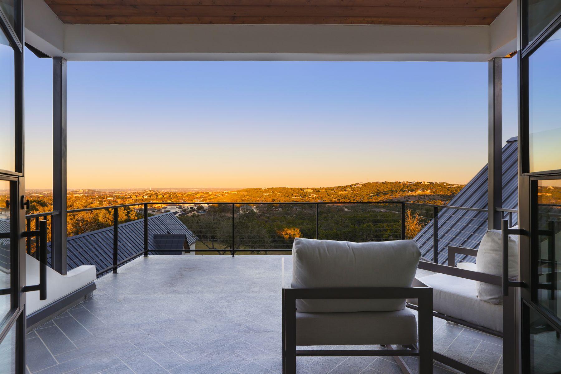 4405 Hennig Drive Austin TX 78738