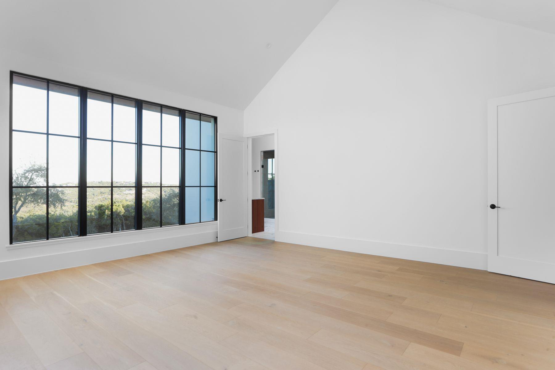 4405 Hennig Drive Austin TX 78738