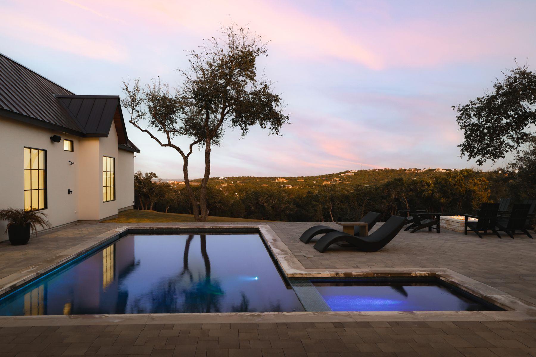 4405 Hennig Drive Austin TX 78738