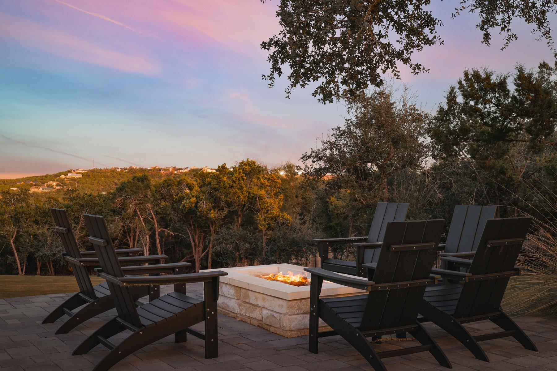 4405 Hennig Drive Austin TX 78738