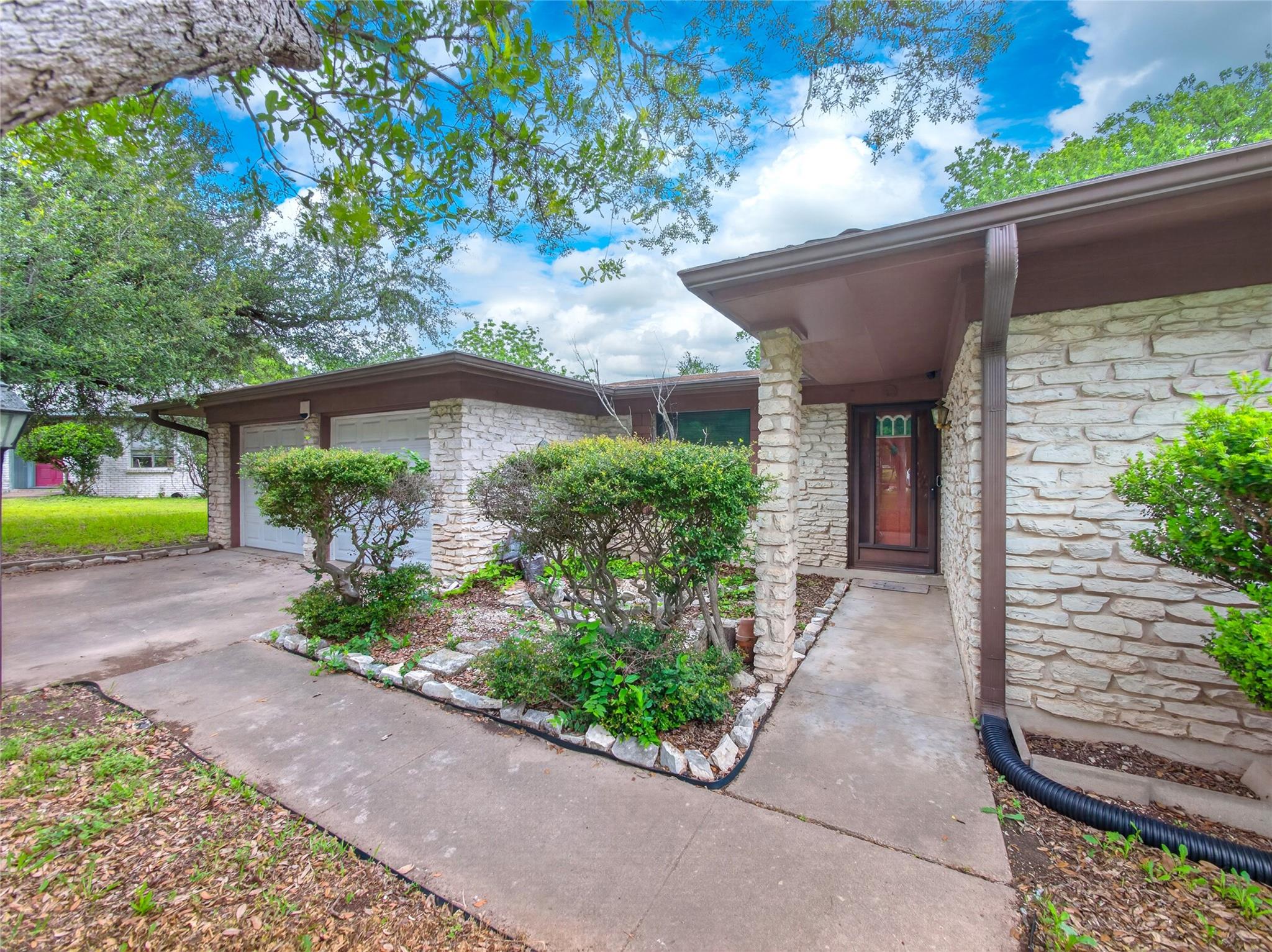 704 Jetta Court Austin TX 78753