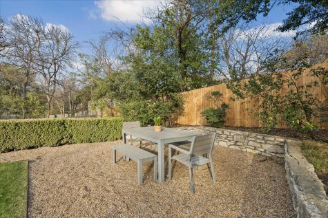 2613 Spring Lane Austin TX 78703