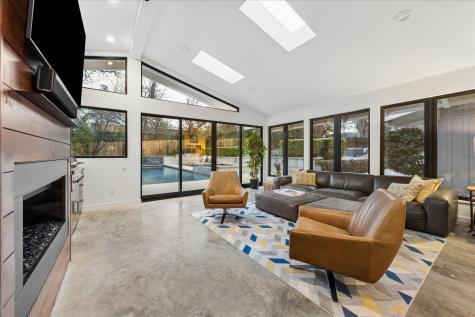 2613 Spring Lane Austin TX 78703