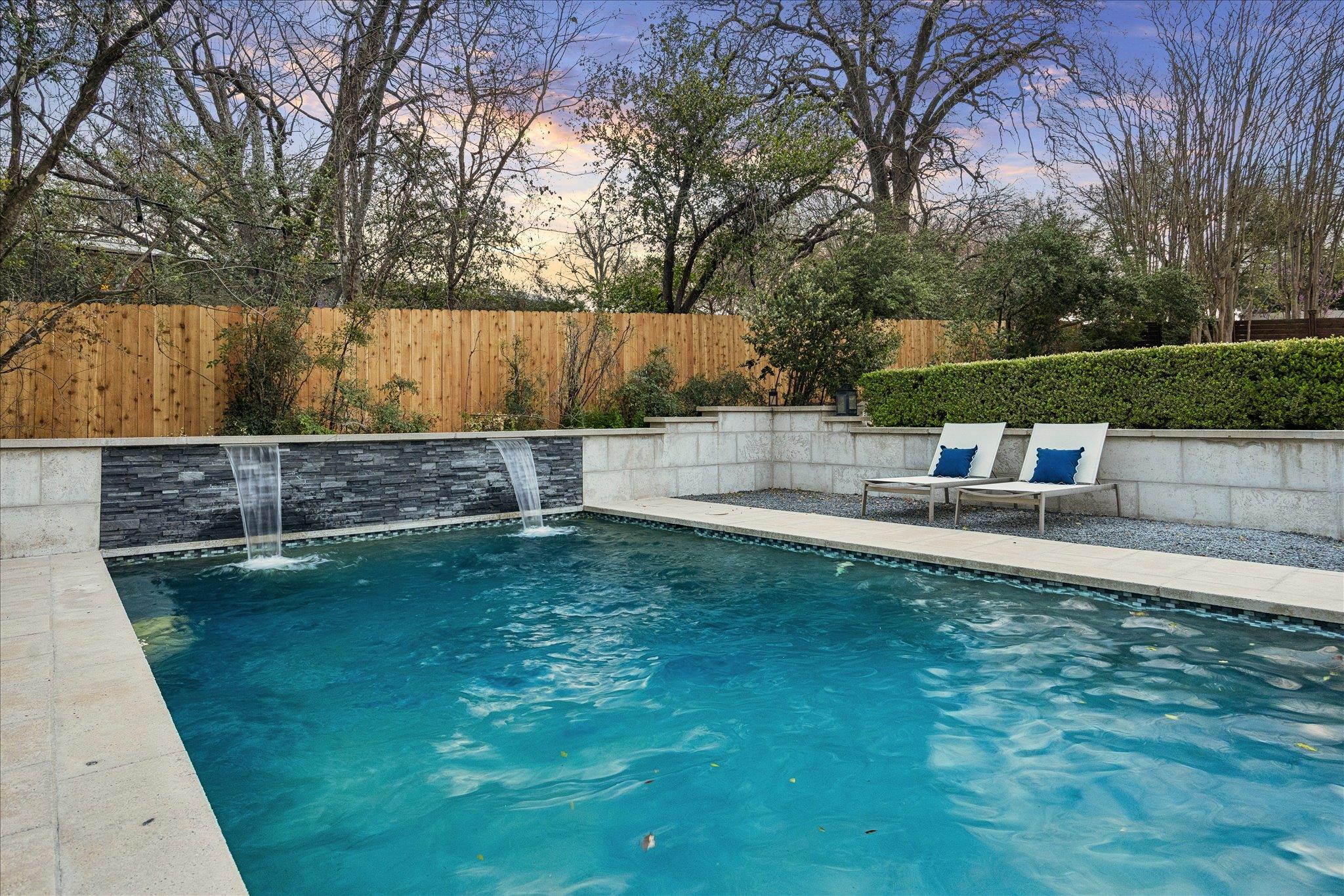 2613 Spring Lane Austin TX 78703
