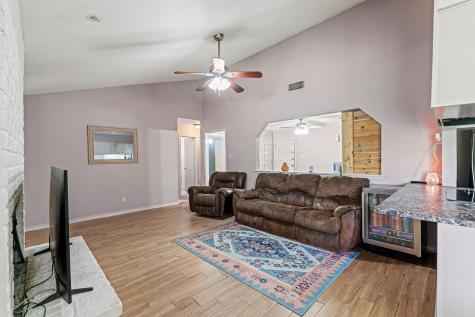 2400 Grace Street Taylor TX 76574