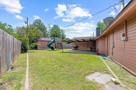 2400 Grace Street Taylor TX 76574