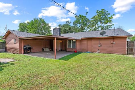 2400 Grace Street Taylor TX 76574