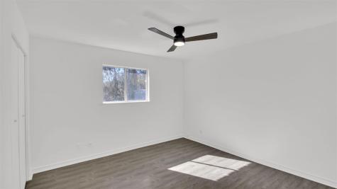 908 Tank Street Lockhart TX 78644