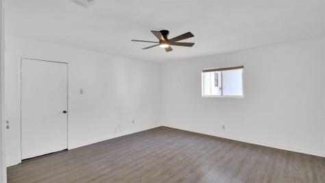 908 Tank Street Lockhart TX 78644