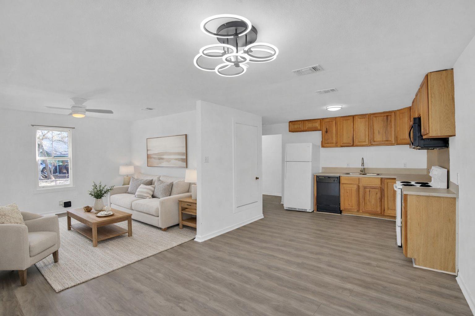 908 Tank Street Lockhart TX 78644